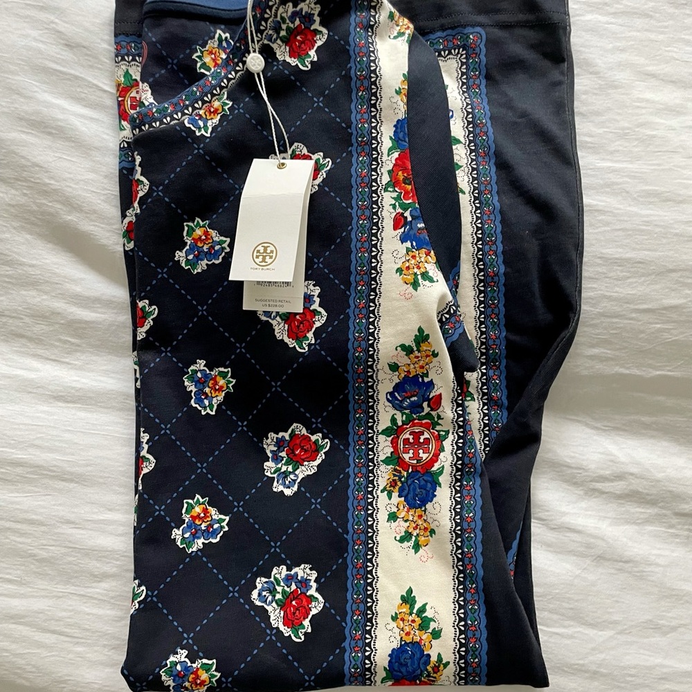 Tory Burch printed tee shirt dress - super comfy